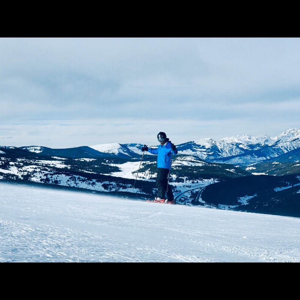 Meet your Posher, Connor